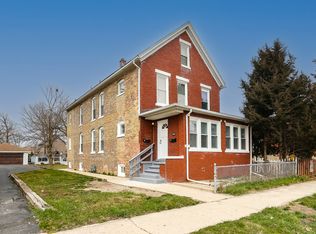 1240 Victoria Ave, North Chicago, IL 60064