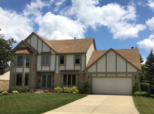 25030 Portsmouth Ave, Novi, MI 48374