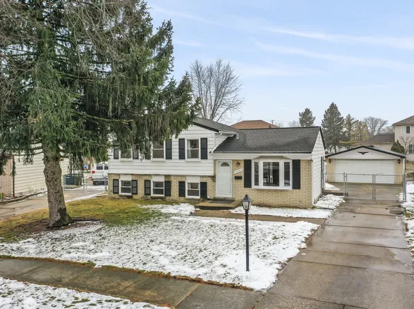 44287 Whithorn Dr, Sterling Heights, MI 48313