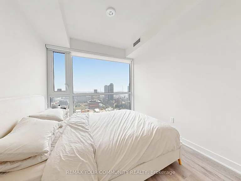 70 Princess St #2404 — Photo 16