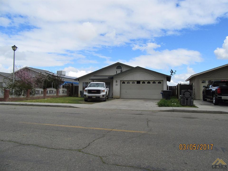 2nd image of 132 10th St