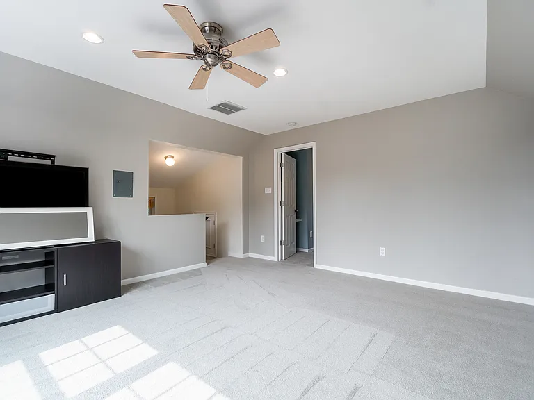 1406 N McKinley Rd — Photo 37