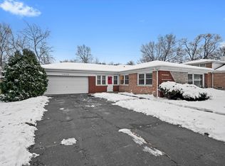 16049 Minerva Ave, South Holland, IL 60473