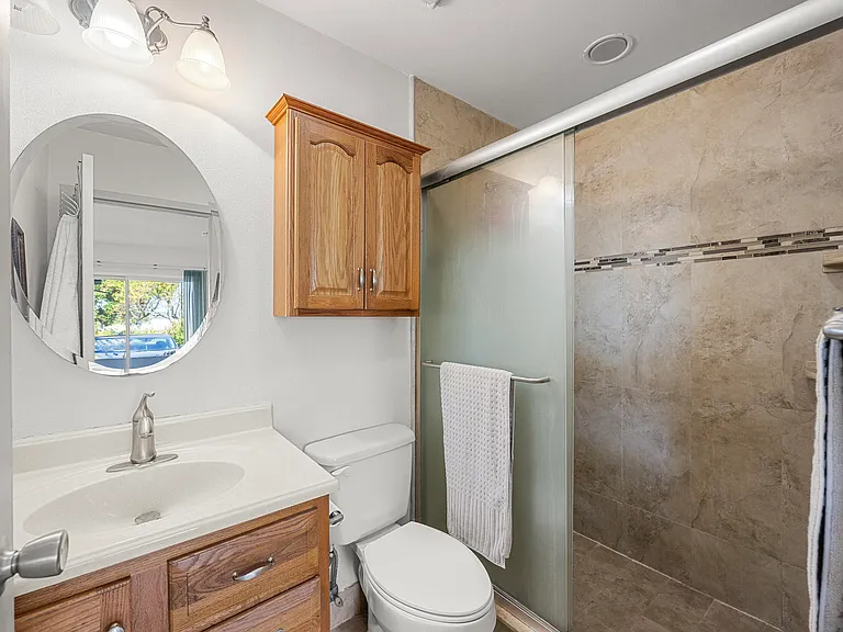 43 Waterford Cir #B — Photo 18