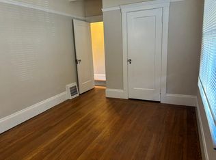 419 Burk St, Oakland, CA 94610