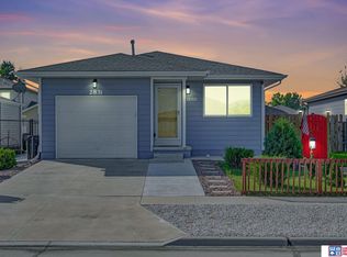 2831 W Sumner St, Lincoln, NE 68522