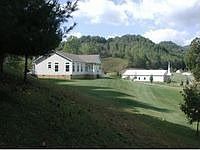 2nd image of 105 Heaton Creek Rd