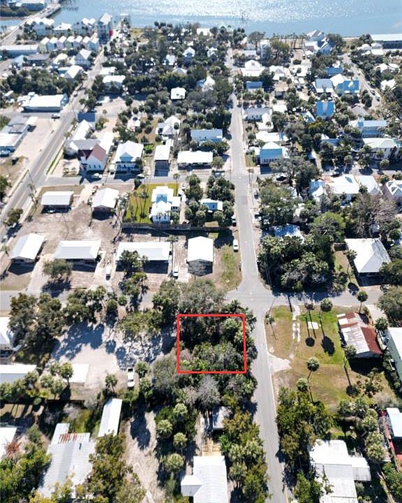 2nd image of 5th St #11