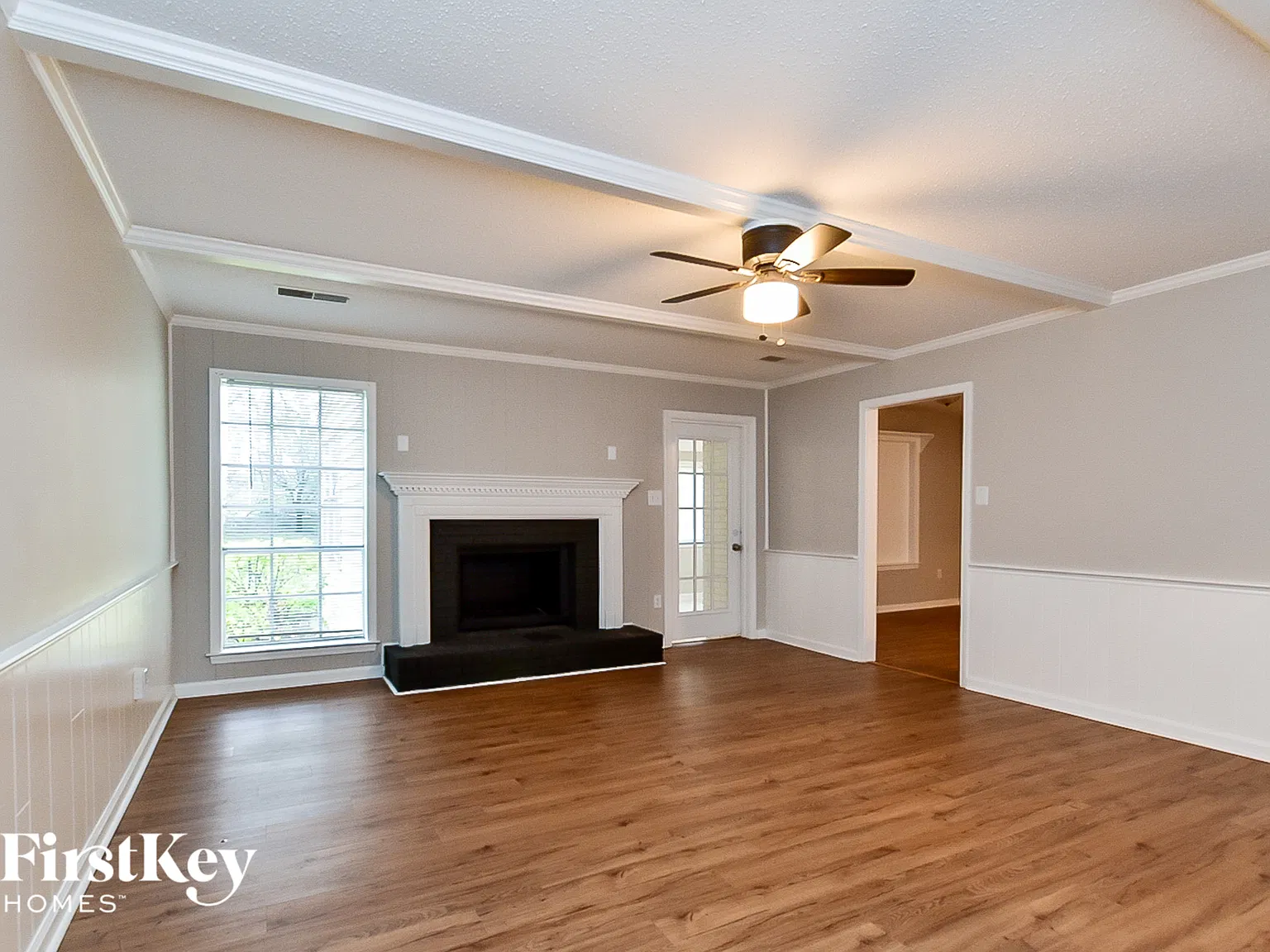 4 bed, 3.0 bath, 2429 sqft, $2,355 — Photo 3