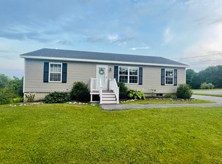 91 Gleason St, Thomaston, ME 04861
