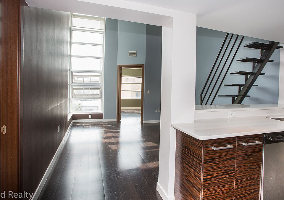 1st image of 284 20th St APT 3B