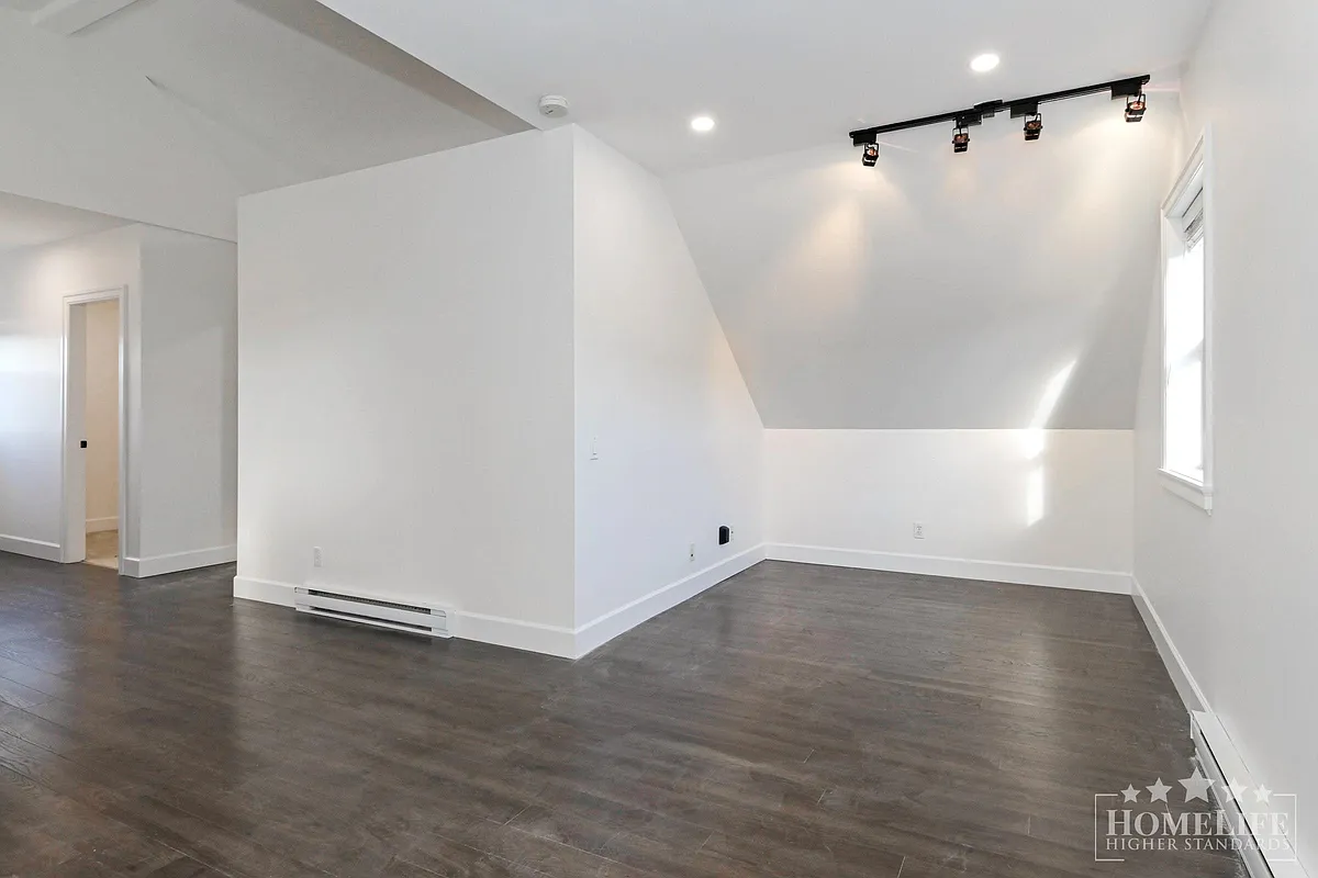 Building Photo - 3376 232nd St #COACH HOUSE