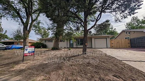 435 Marian Dr Photo 1