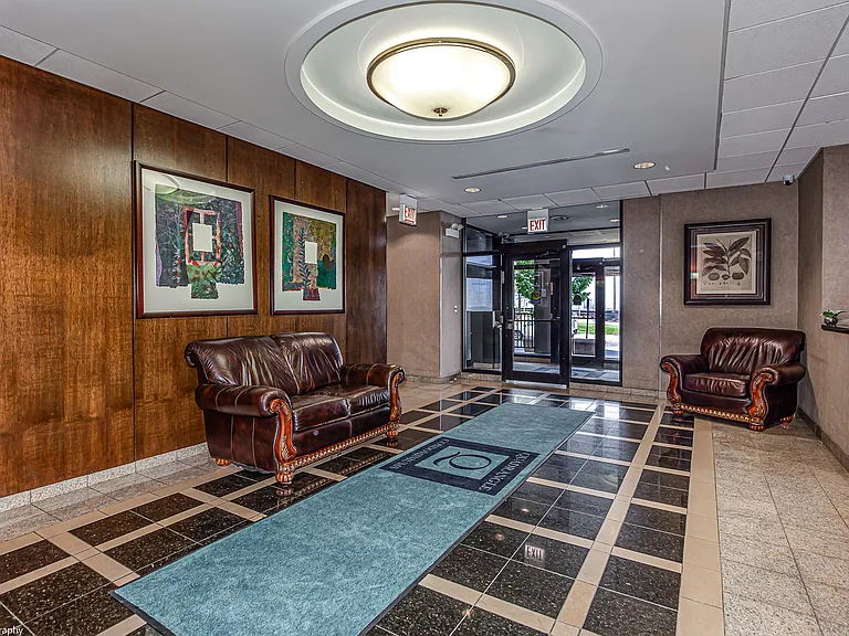 6700 S South Shore Dr #22G — Photo 3