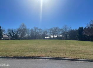 3 Legacy Dr, Madisonville, TN 37354