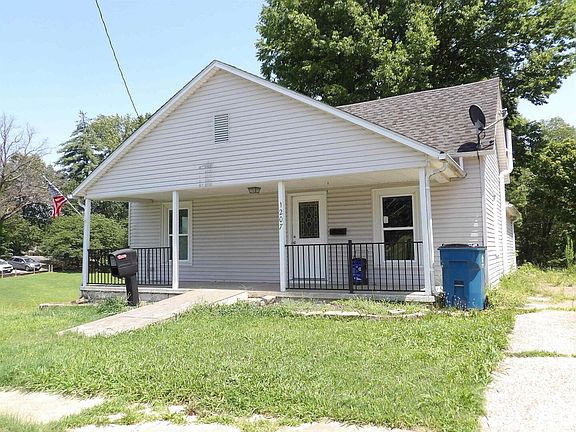 3rd image of 1207 Newton St