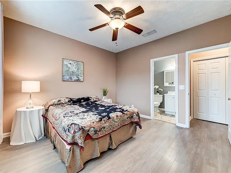 224 Harmony Ct — Photo 25