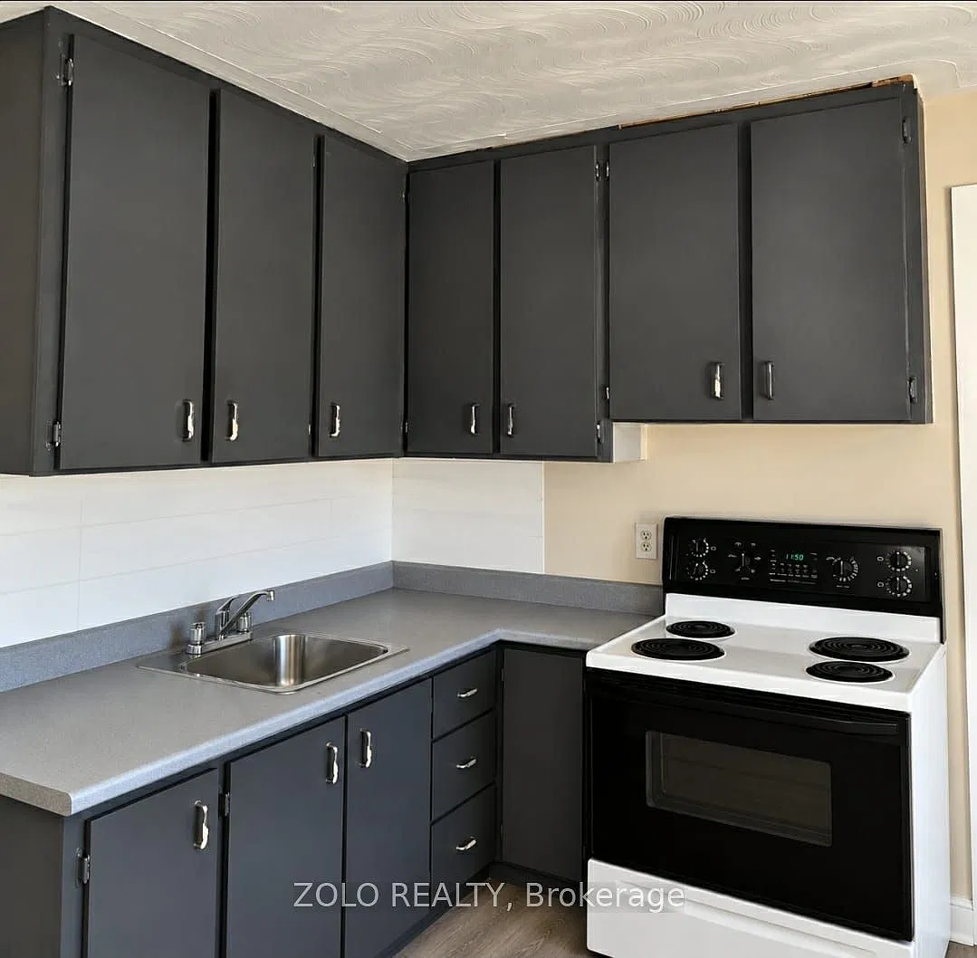 2 bed, $1,550 — Photo 3