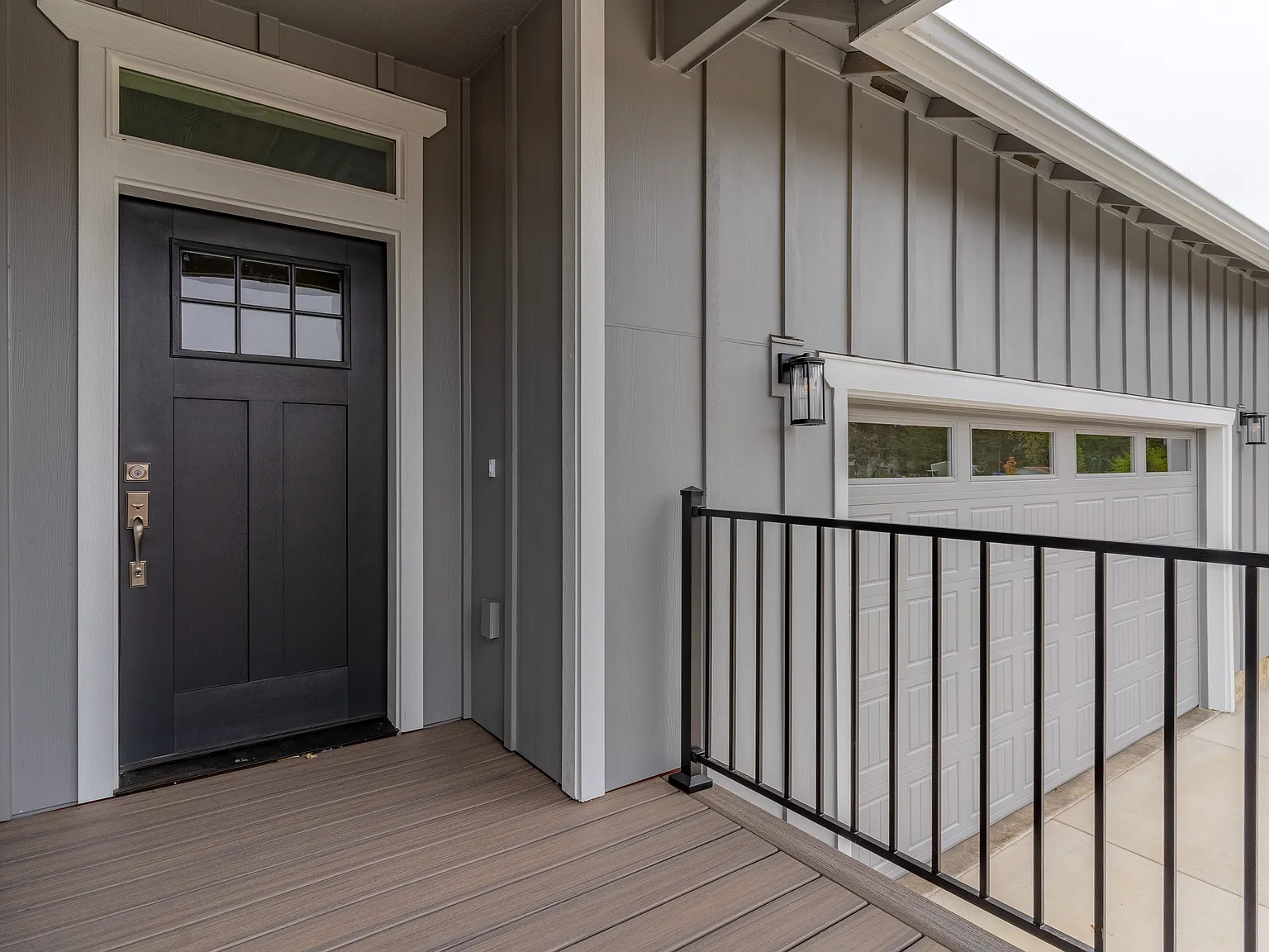 3 bed, 1606 sqft, $2,695 — Photo 3