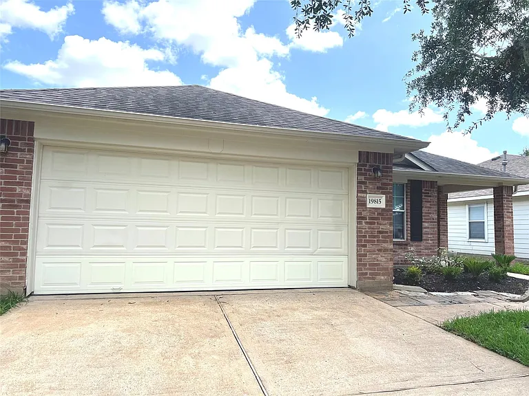 19815 Byron Meadows Dr — Photo 22