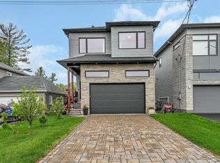 1355 Mory St, Ottawa, ON K1T 1C8