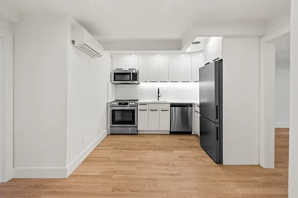 Rented by Silver Line Realty Group NY LLC | media 12