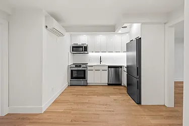 Rented by Silver Line Realty Group NY LLC