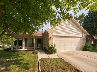 704 Kingston Cir, Brownsburg, IN 46112