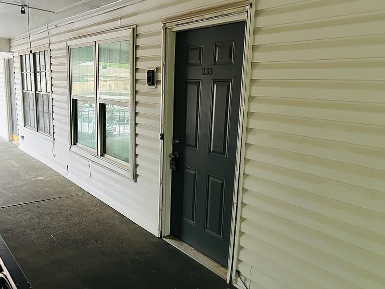 5818 E University Blvd #233 — Photo 11