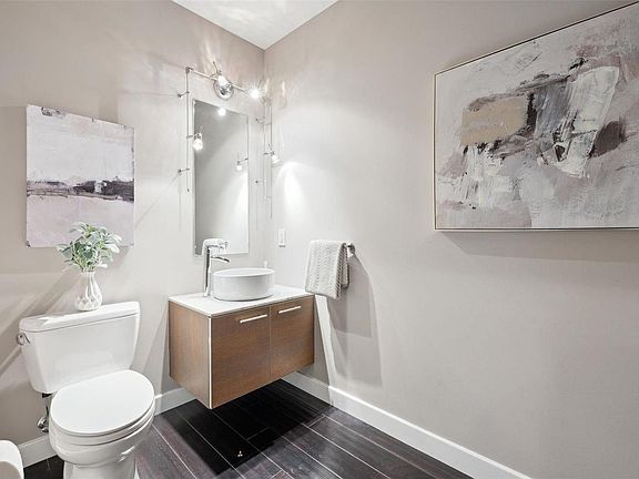 5th image of 4545 Lindell Blvd APT 11