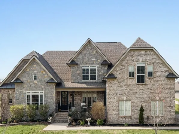 2726 Cherrydale Dr, Lebanon, TN 37087