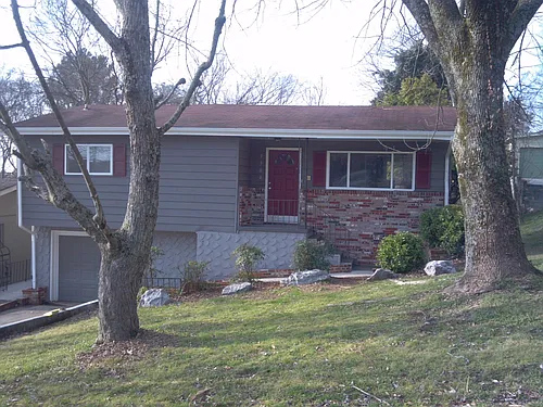3304 Idlewild Dr Photo 1