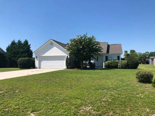 132 Lewis Rd, Hampstead, NC 28443
