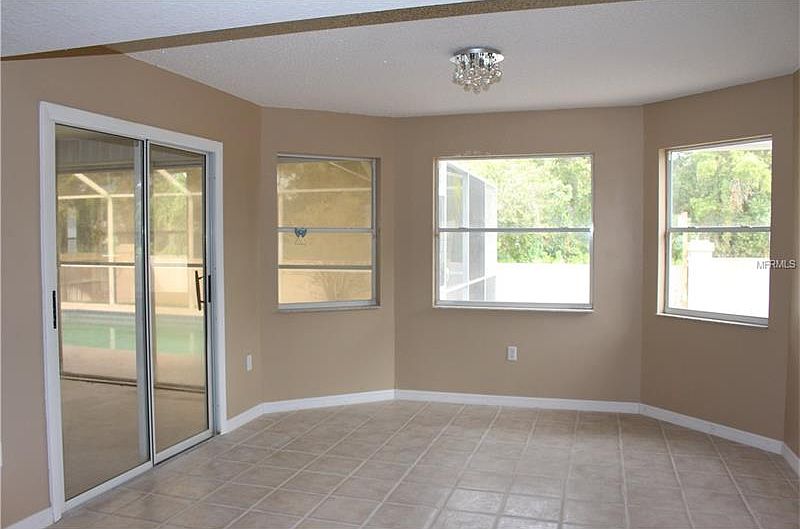 2nd image of 13339 Hillwood Cir