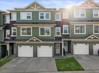 247 Sage Hill Grv NW, Calgary, AB T3R0Z8