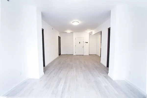 Sold by High Class Realty SB LLC | media 16