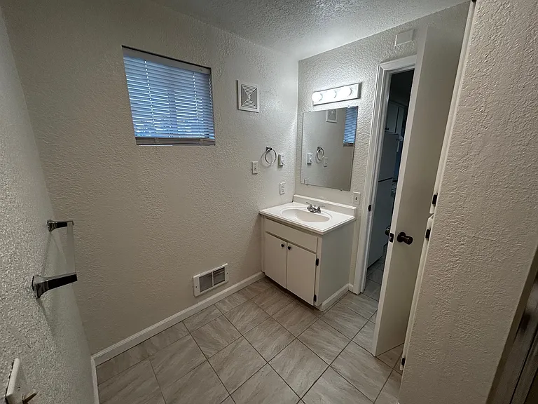 19920 67th Ave NE #52 — Photo 14