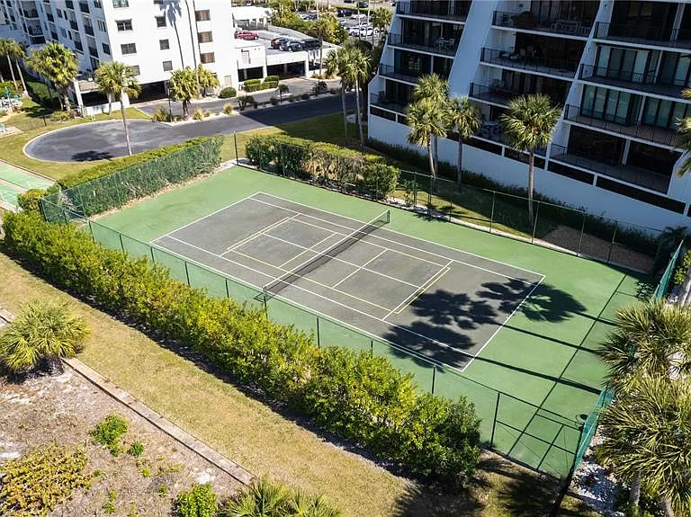 1250 Gulf Blvd #703 — Photo 29