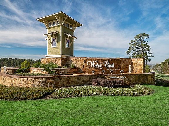 BEAUTIFUL ENTRANCE TO WATER CREST