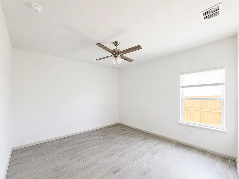 2612 E Harrison Ave #2 — Photo 6