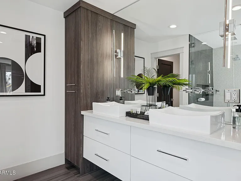 5301 E Tierra Buena Ln — Photo 21