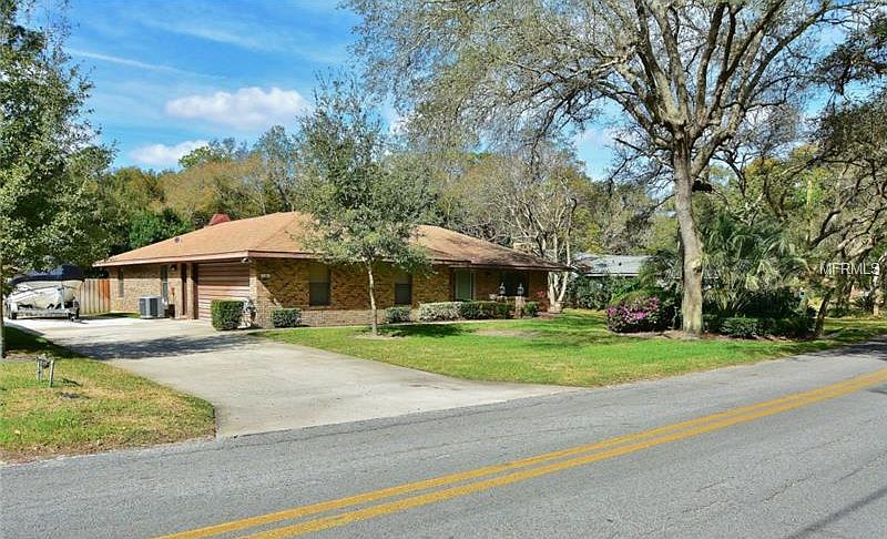 1st image of 2070 Stratford Dr