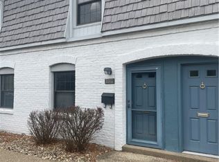 1010 Pennsbury Blvd, Pittsburgh, PA 15205