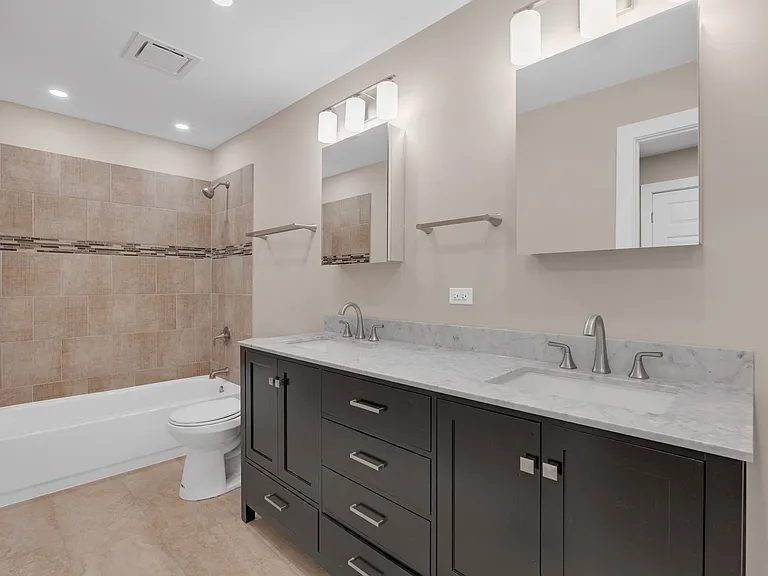 1055 N Bluebonnet Ln — Photo 14