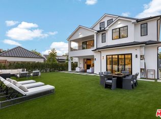1616 San Vicente Blvd, Santa Monica, CA 90402