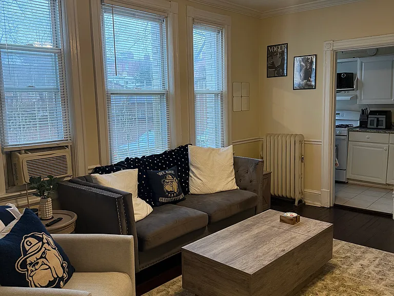 1305 Potomac St NW #102 — Photo 10
