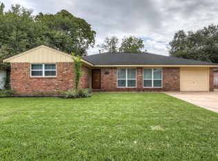 9607 Beverlyhill St, Houston, TX 77063