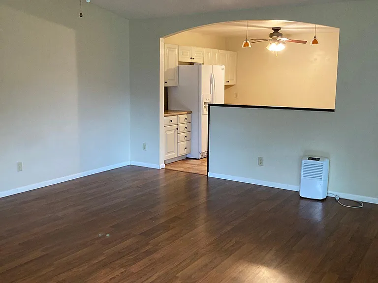 2514 Grand Ave — Photo 5