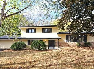 10306 Park Ave S, Bloomington, MN 55420