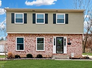 29036 Elm Ave, Wickliffe, OH 44092